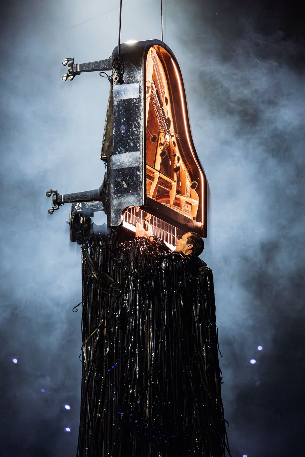 Pianist Alexandre Kantorow at the Olympic Games closing ceremony